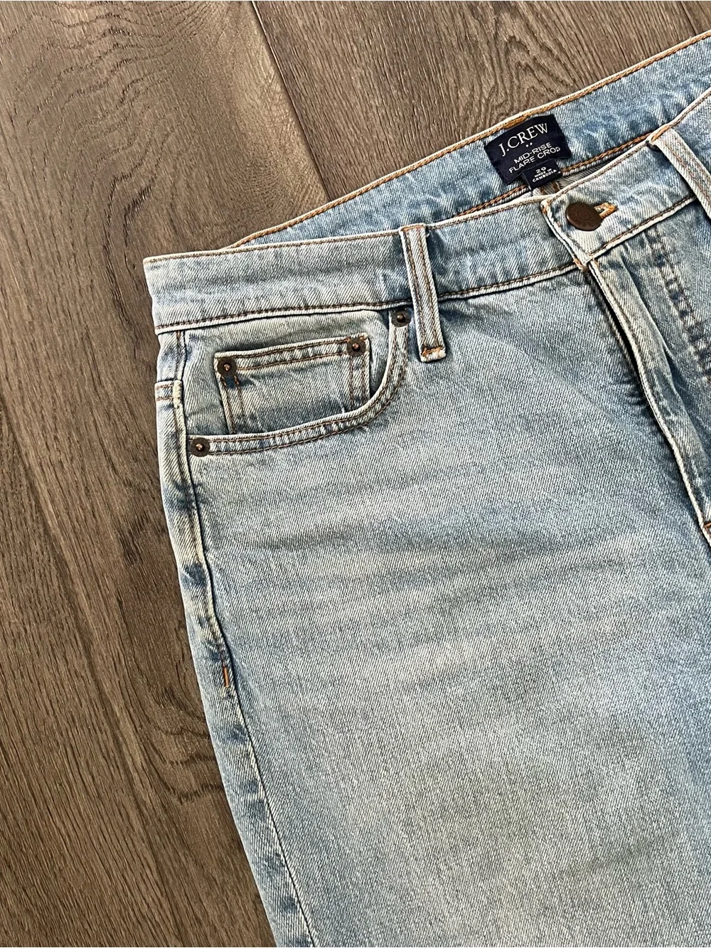 J CREW Mid-Rise Flare Crop Raw Hem Denim Jeans Size 29
